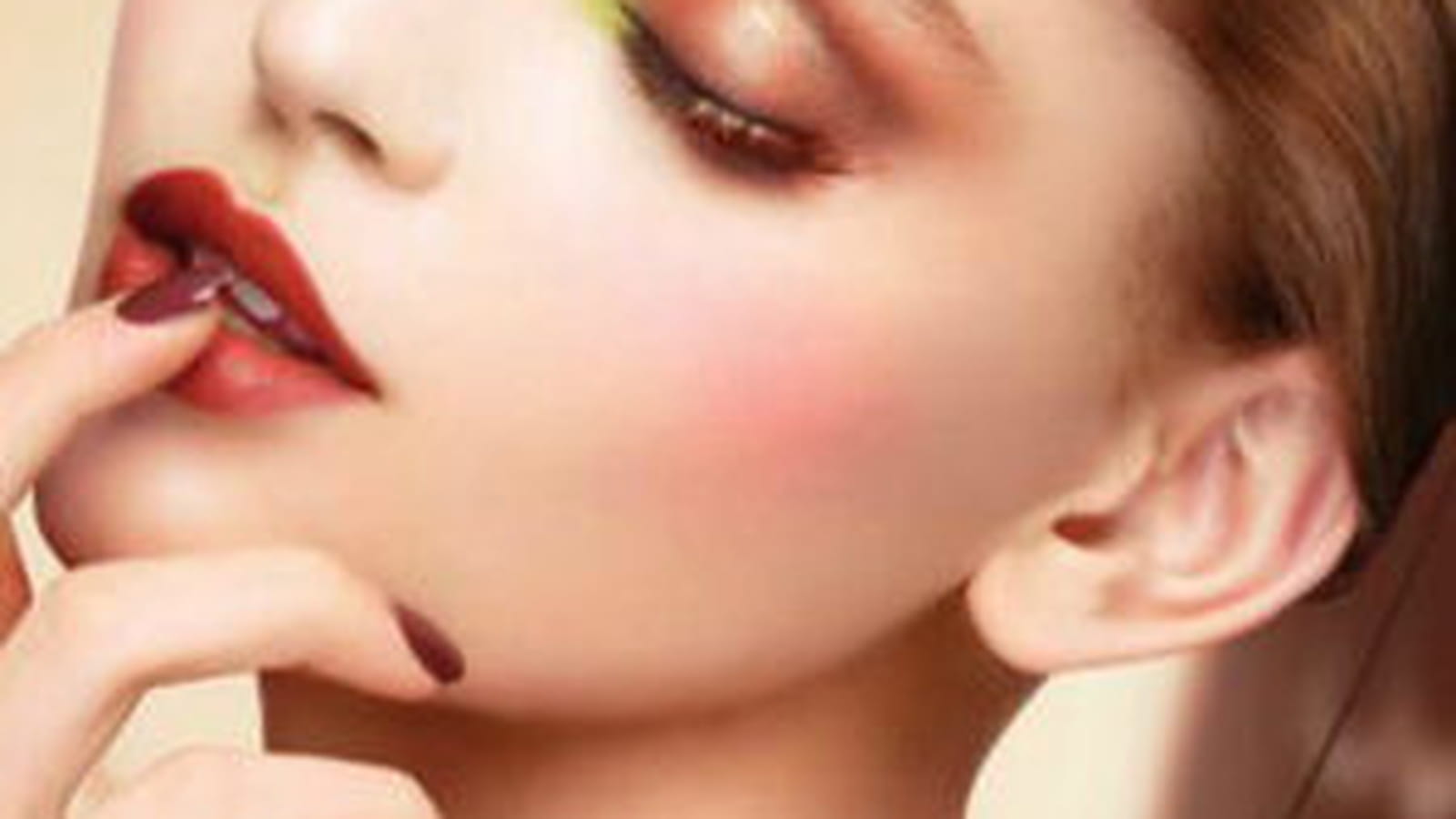 Collection Chocolat-Donna de Shu Uemura