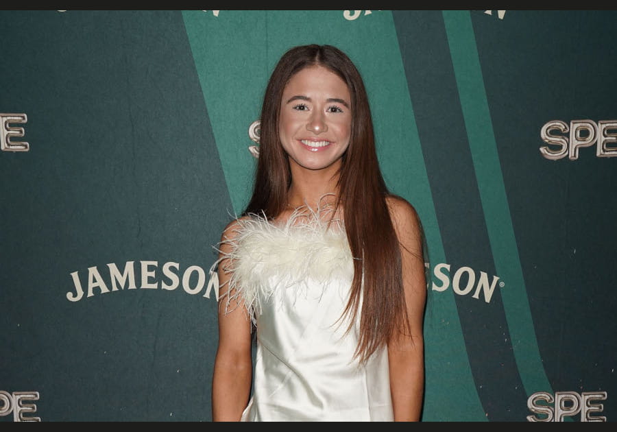 Flop&nbsp;: le teint trop clair de Fiona Jordan