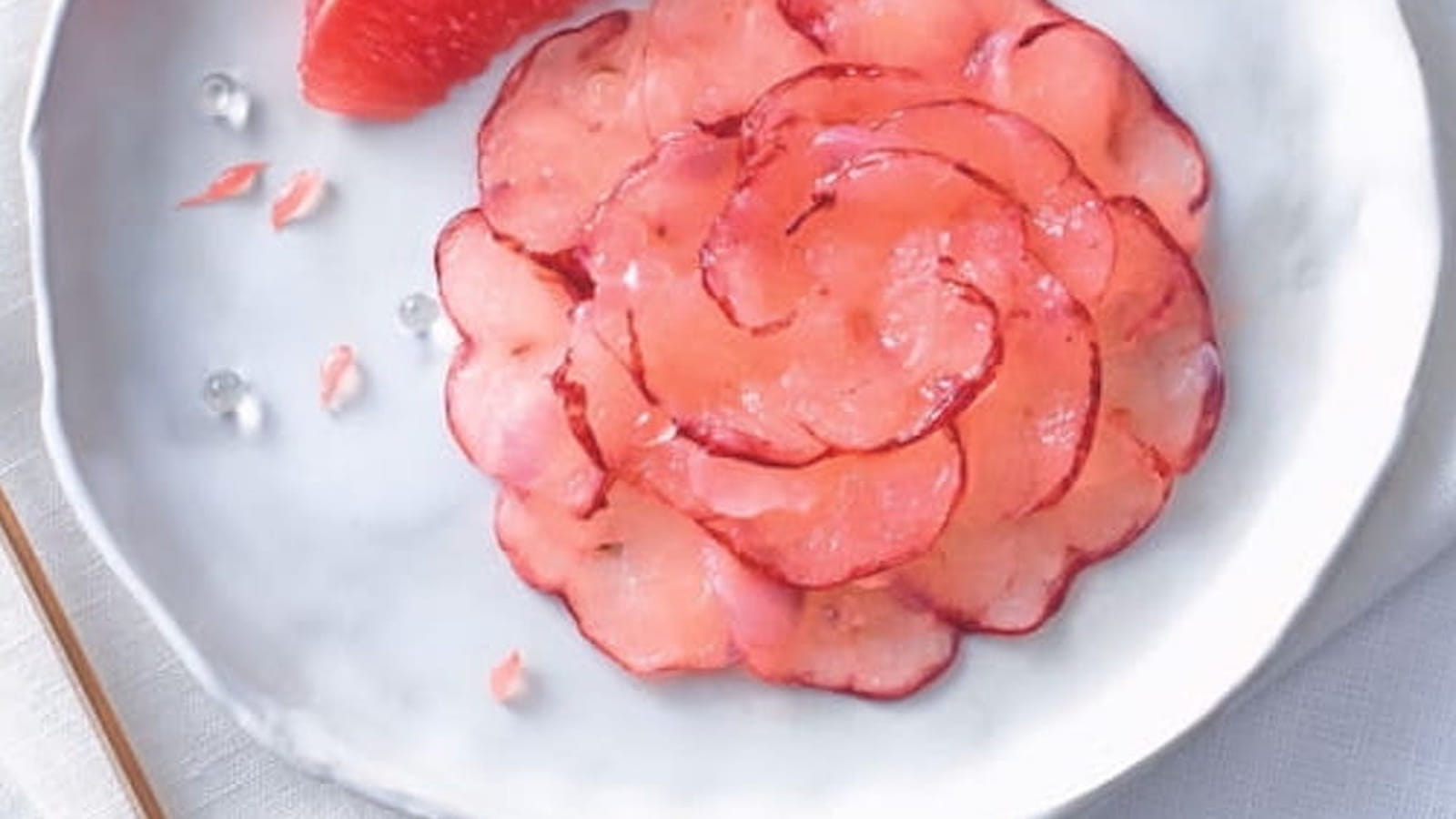 Carpaccio de homard aux agrumes