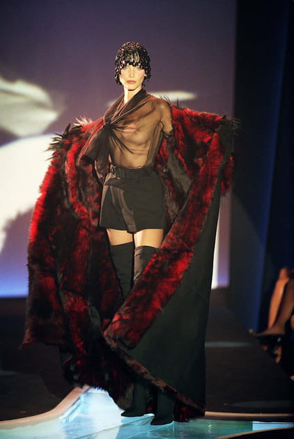 D&eacute;fil&eacute; Thierry Mugler haute couture automne-hiver 1998-1999