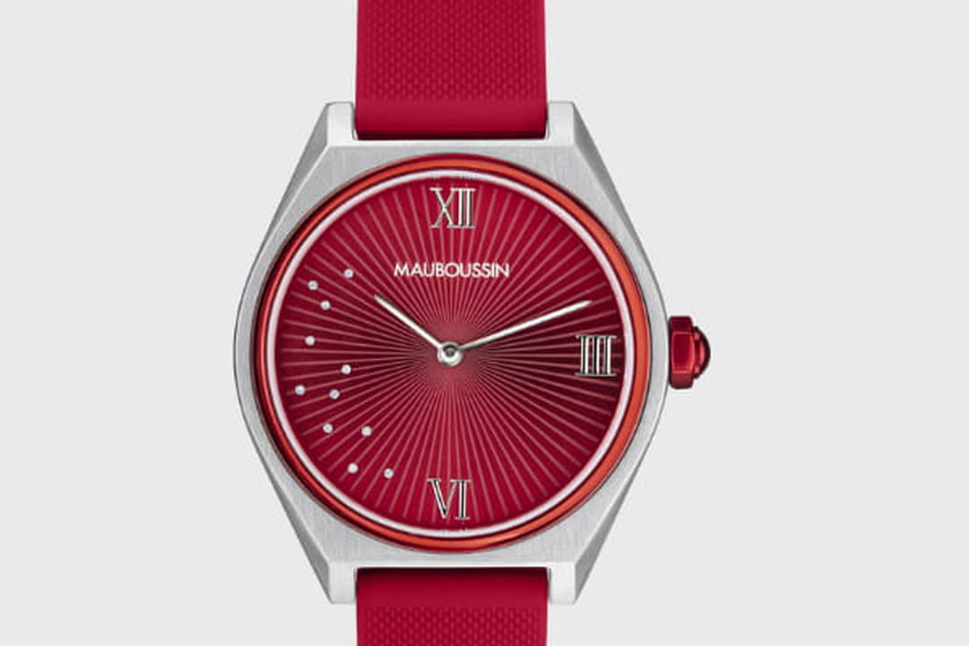 Montre rouge bordeaux