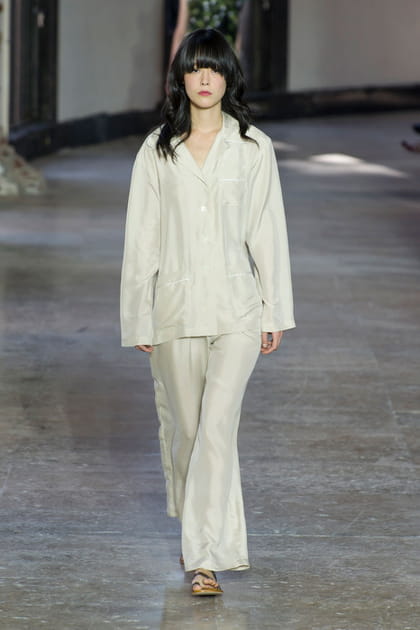 D&eacute;fil&eacute; Agn&egrave;s b.