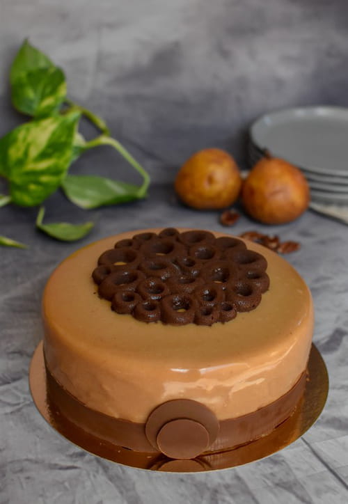 Entremets : poire & noix de pécan