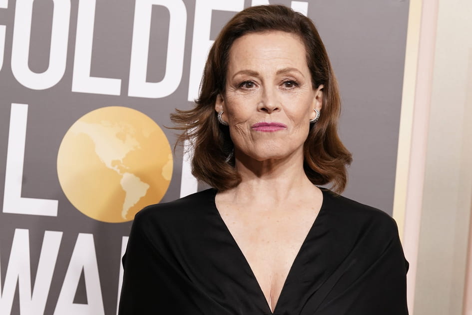 La bouche rose de Sigourney Weaver