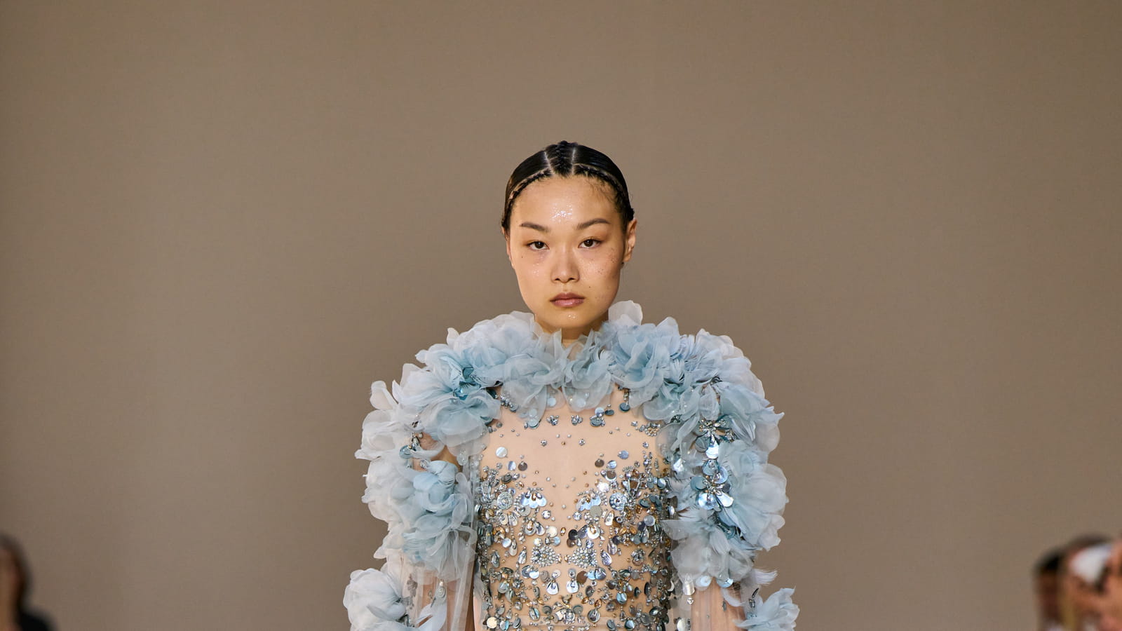Look 29