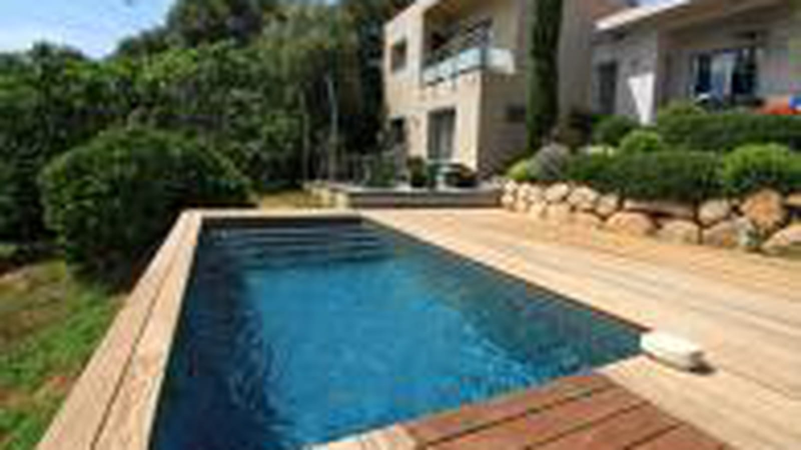 Piscine citadine rectangulaire moins de 30 m² argent