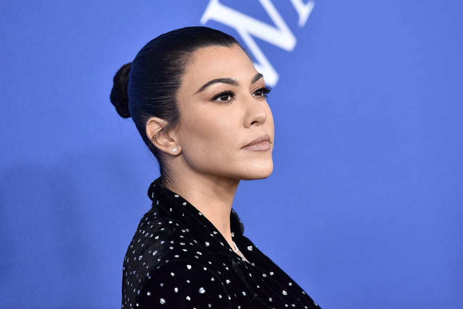 Le chignon de danseuse chic de Kourtney Kardashian