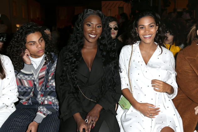 Aya Nakamura et Tina Kunakey au d&eacute;fil&eacute; Jacquemus