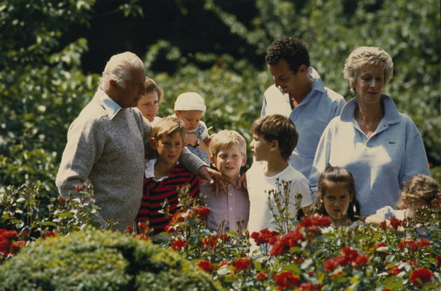 Gianni Agnelli et Marella Agnelli et leurs neveux et ni&egrave;ces