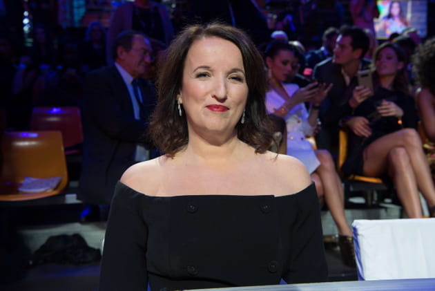 L'humoriste Anne Roumanoff... en noir "pour para&icirc;tre plus mince"