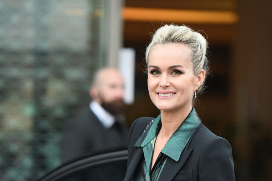 La queue-de-cheval facile de Laeticia Hallyday