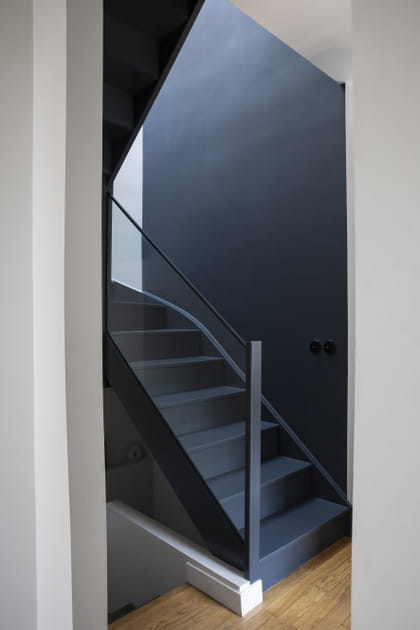 Apr&egrave;s&nbsp;: un escalier sobre et chic