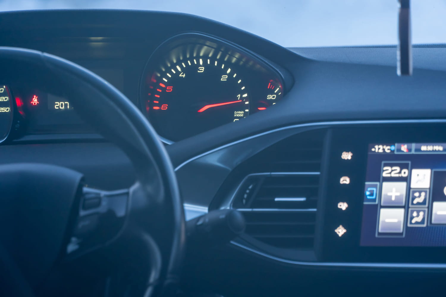This light on in the car becomes dangerous if we do not check it before the first frost