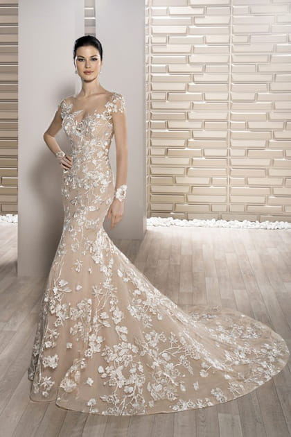 Une robe ang&eacute;lique, Demetrios