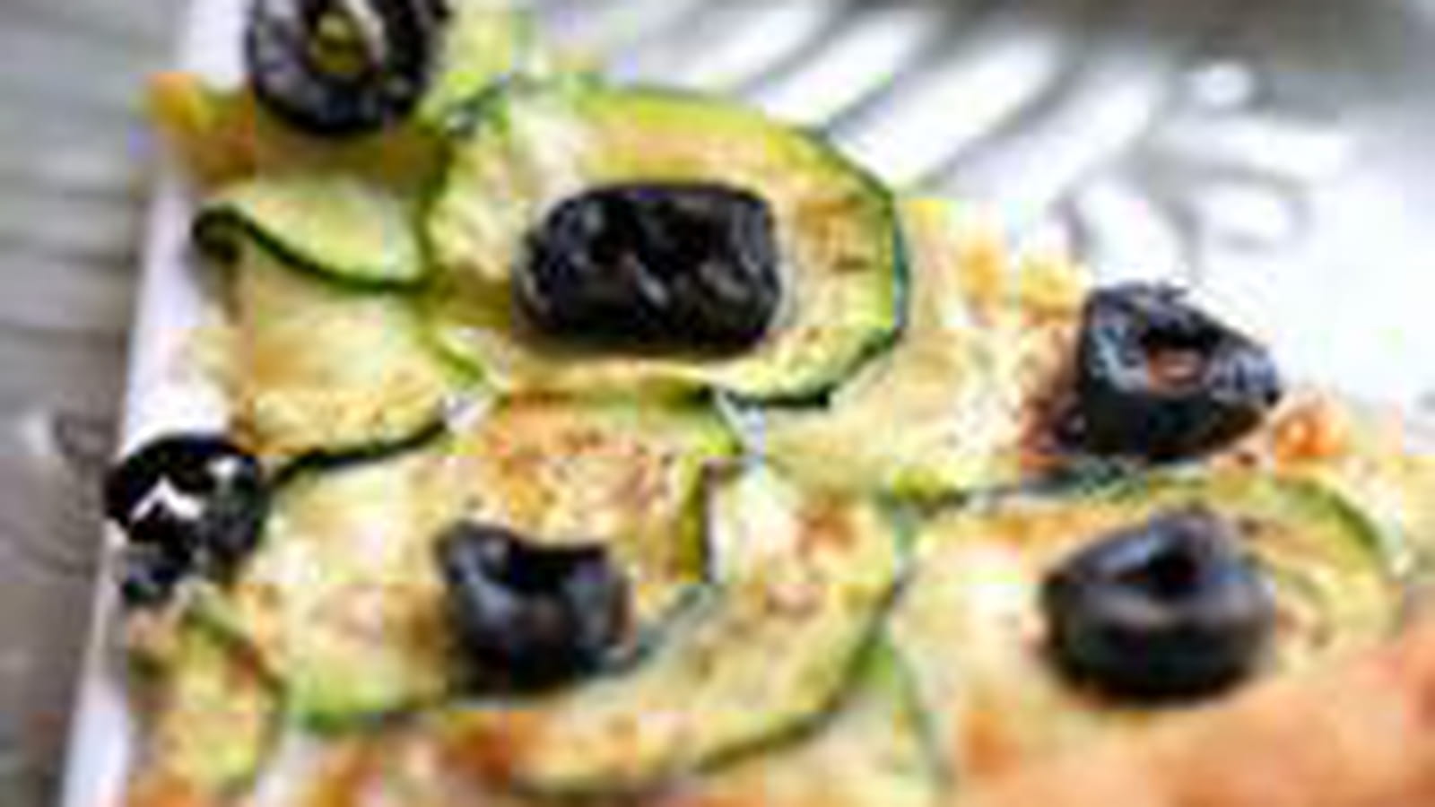 Tarte fine au camembert et courgettes