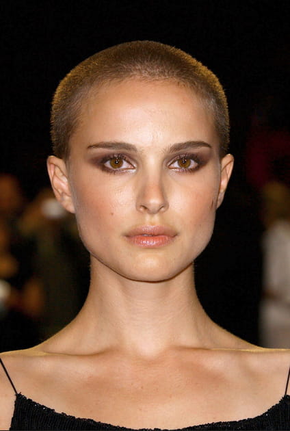 Le cr&acirc;ne ras&eacute; de Natalie Portman