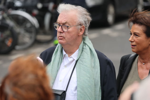 Fun&eacute;railles de Bernadette Chirac&nbsp;: Dominique Besnehard a assist&eacute; &agrave; la c&eacute;r&eacute;monie
