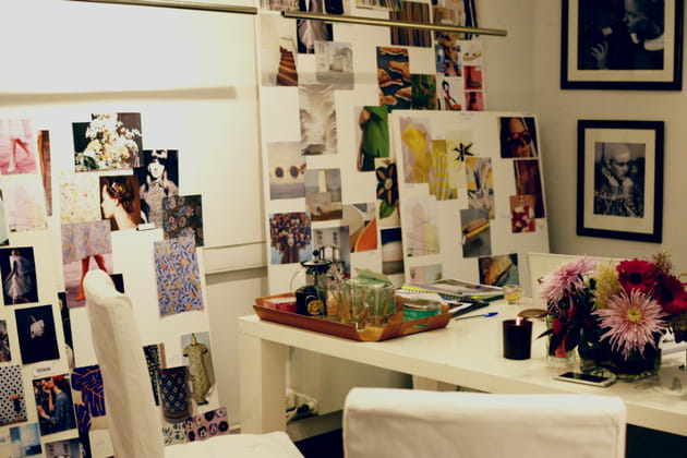 Dans le bureau de la céatrice