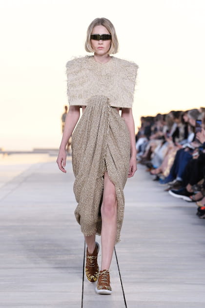 Look 15&nbsp;du d&eacute;fil&eacute; Louis Vuitton