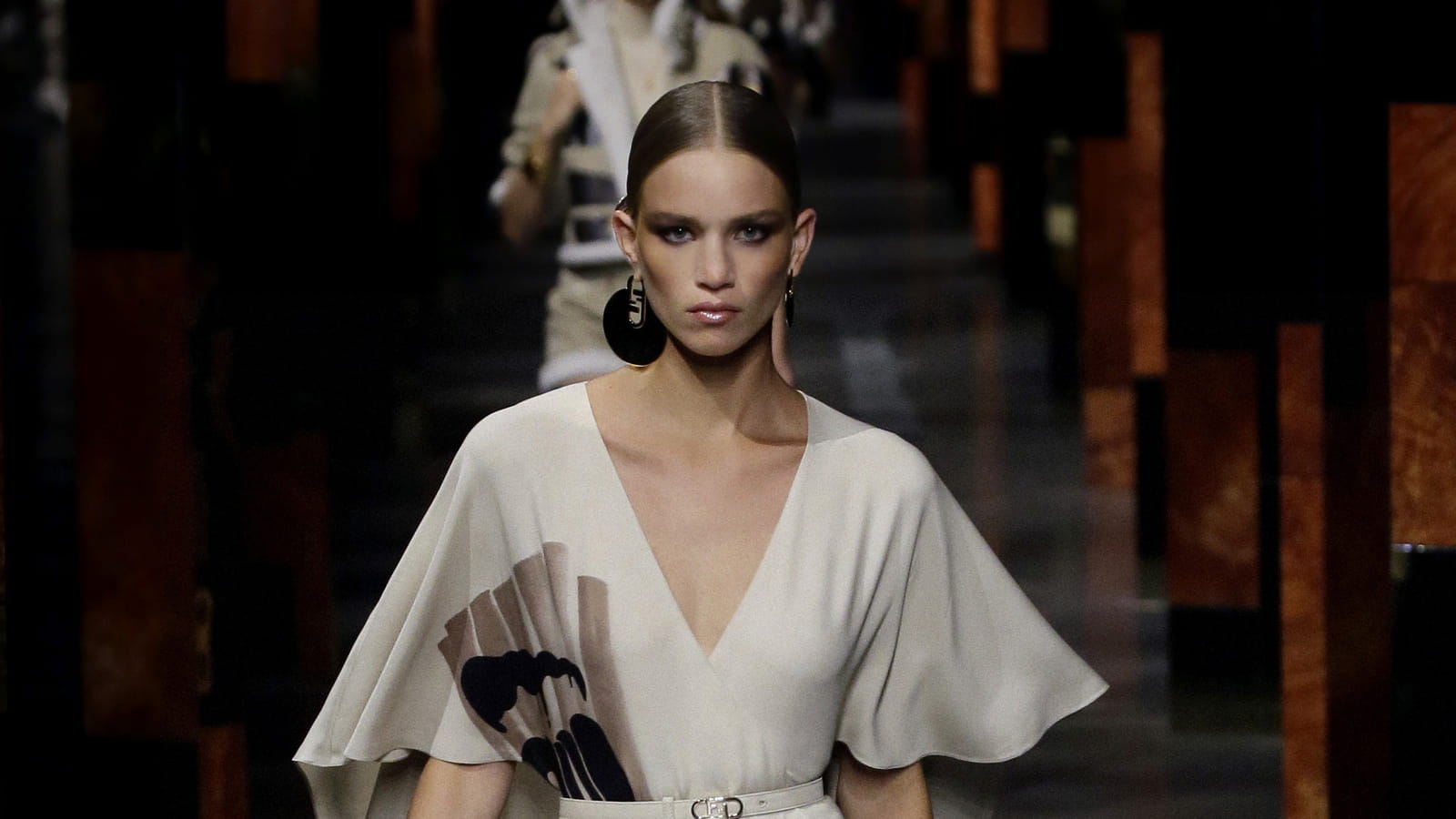 Look 20