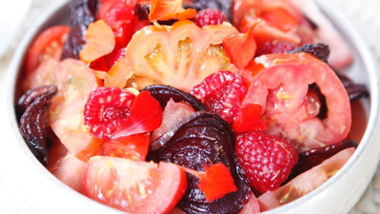 Salade toute rouge aux tomates de France