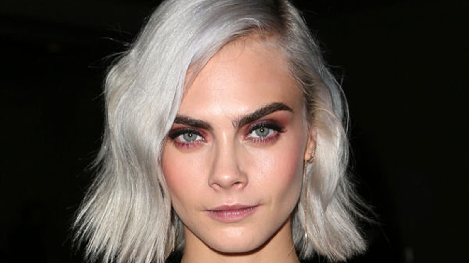 Cara Delevingne, avec un carré