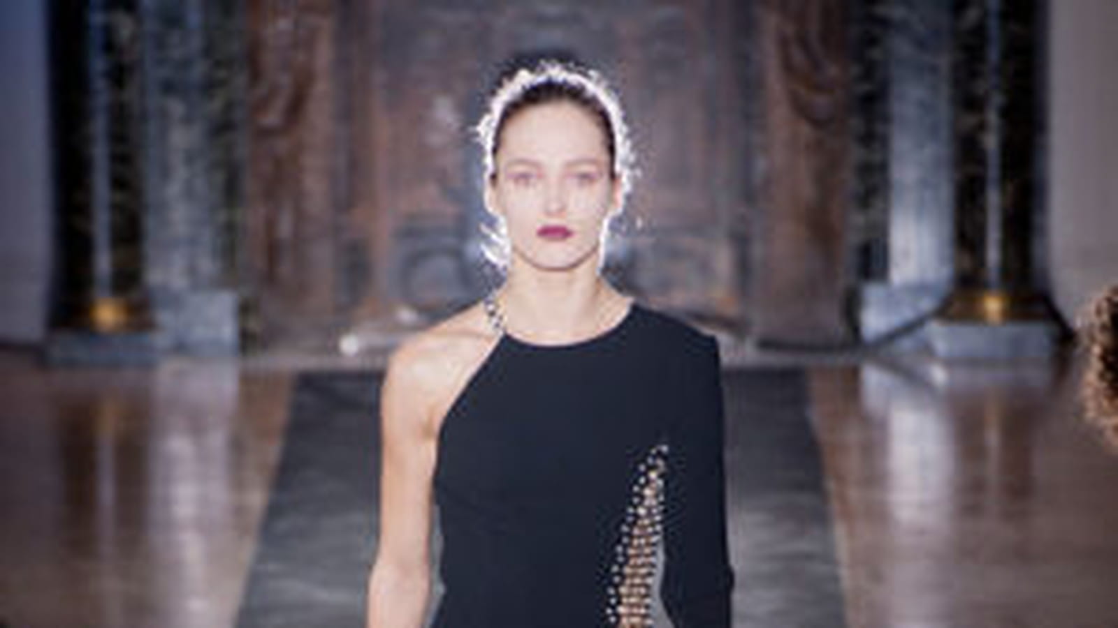  Anthony Vaccarello