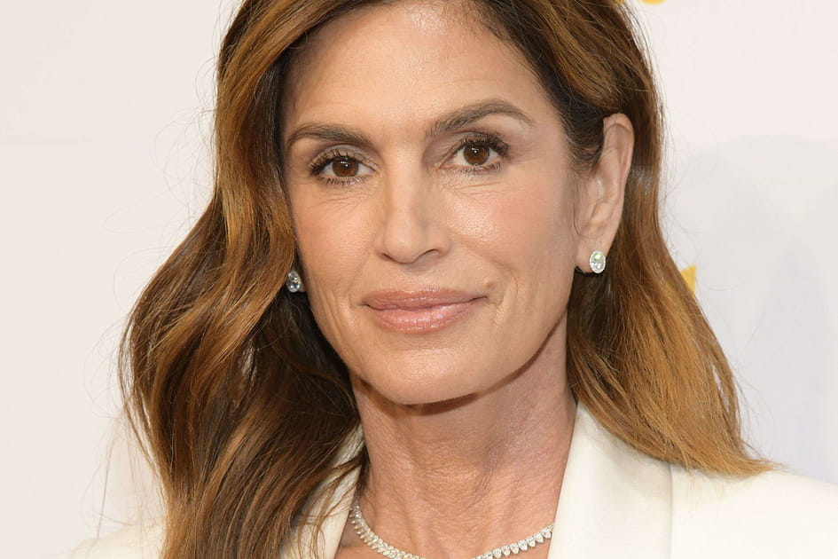 Cindy Crawford, magnifique avec sa beaut&eacute; &eacute;ternelle