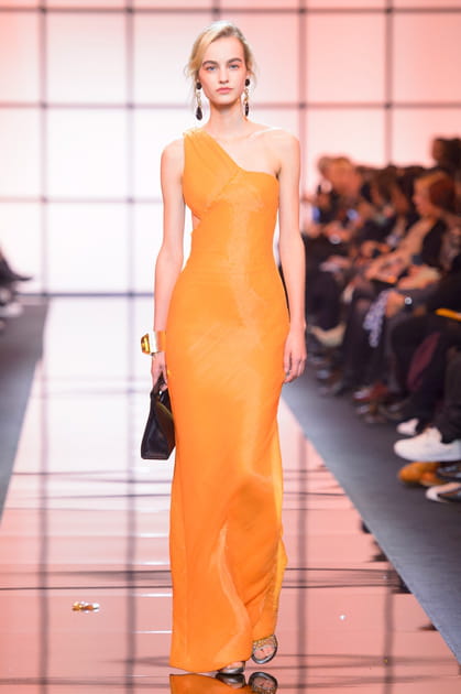 D&eacute;fil&eacute; Giorgio Armani Priv&eacute;