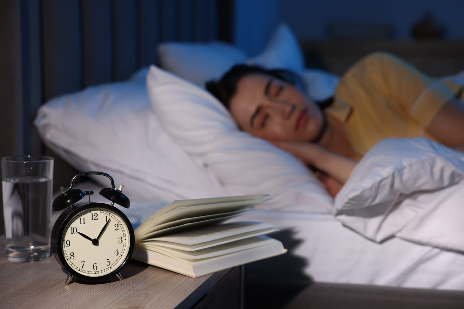 Falling asleep in less than 5 minutes is a bad sign: a neurologist explains why