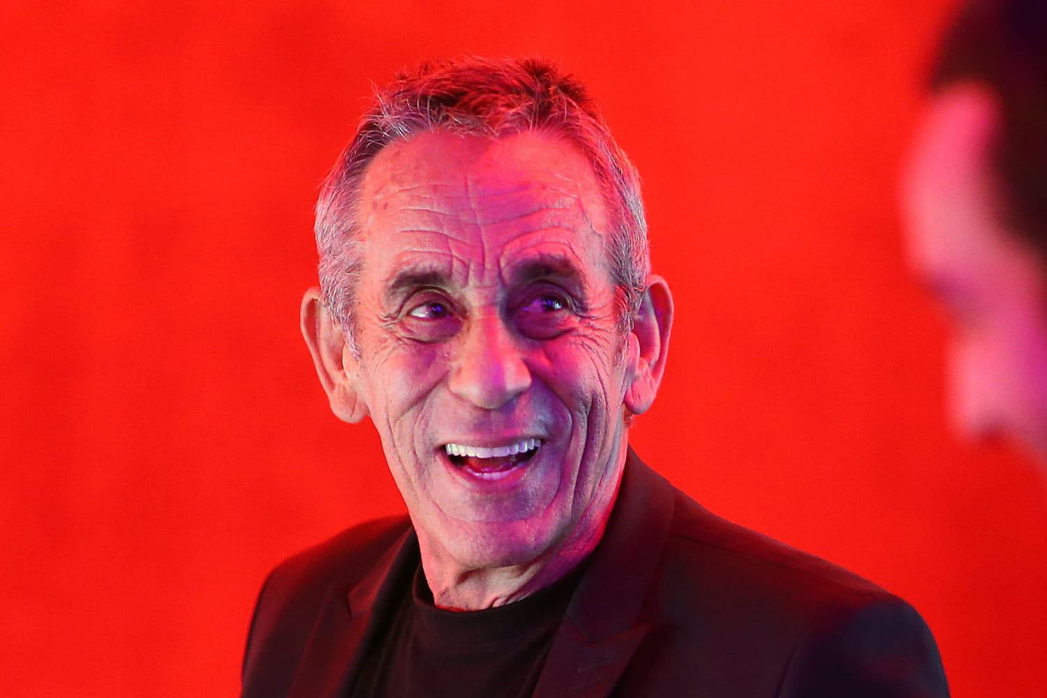 What has he bequeathed to his loved ones? “I’m not rich …”