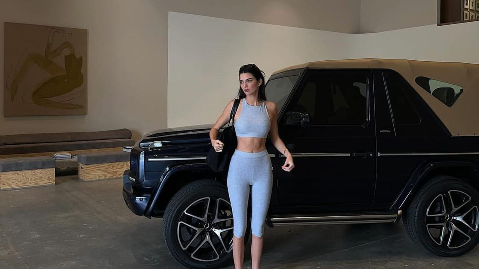 @kendalljenner