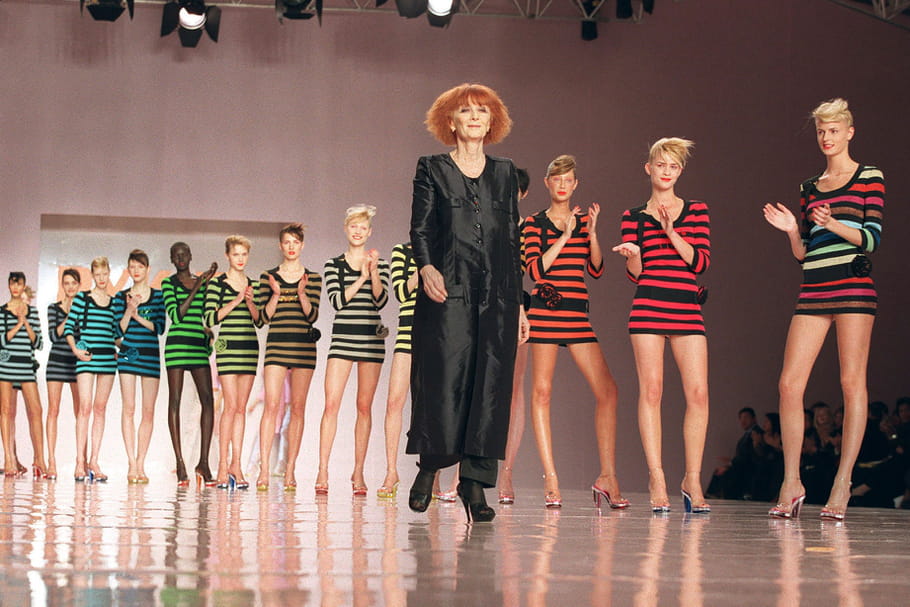 Sonia Rykiel met la clé sous la porte