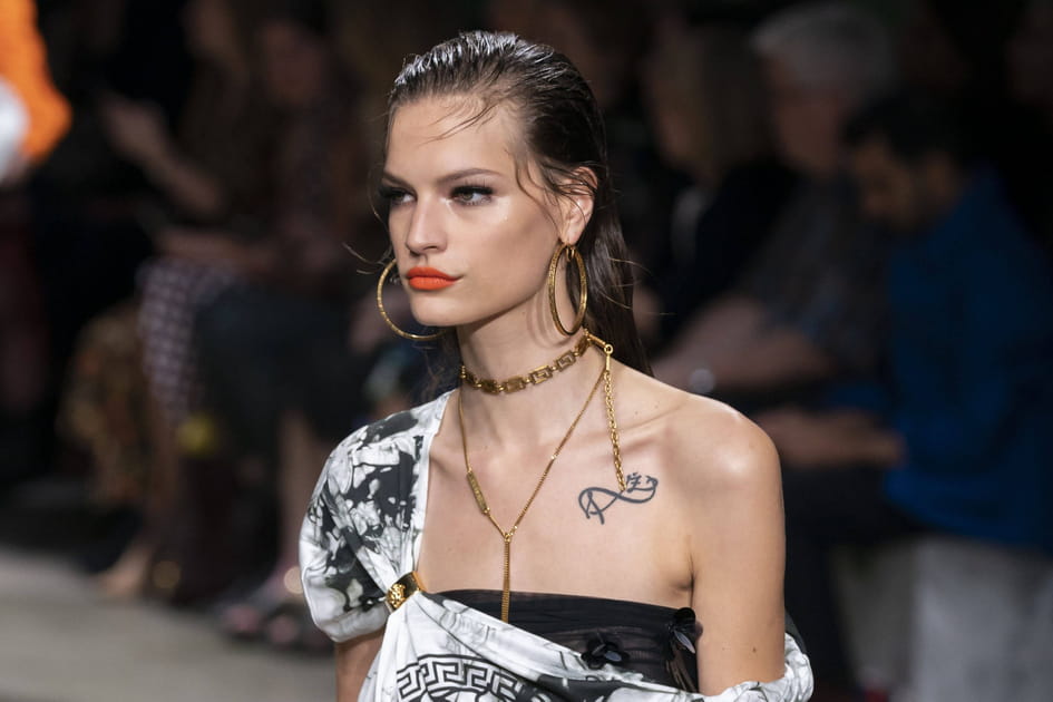 Le rouge &agrave; l&egrave;vres orange pop