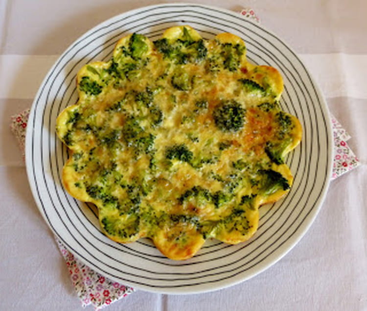Recette de Quiche sans pâte aux brocolis : la recette facile