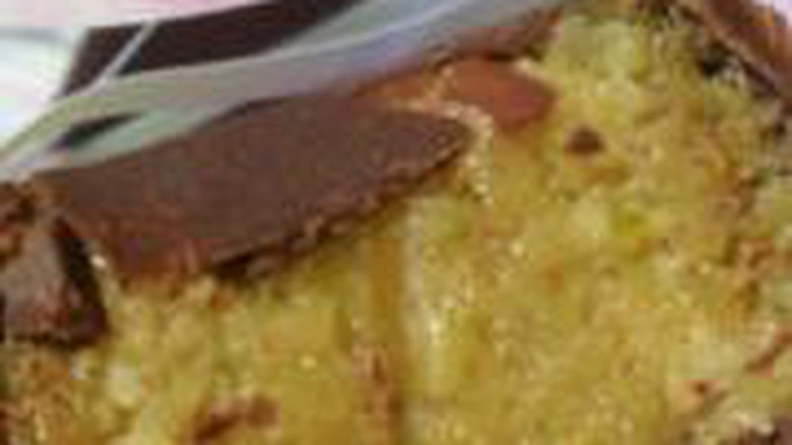 Chocolats au Marzipan, pistaches et amandes