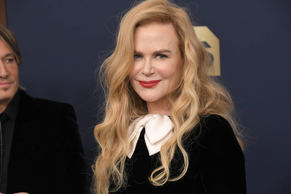 Les l&egrave;vres rouges &eacute;l&eacute;gantes de Nicole Kidman