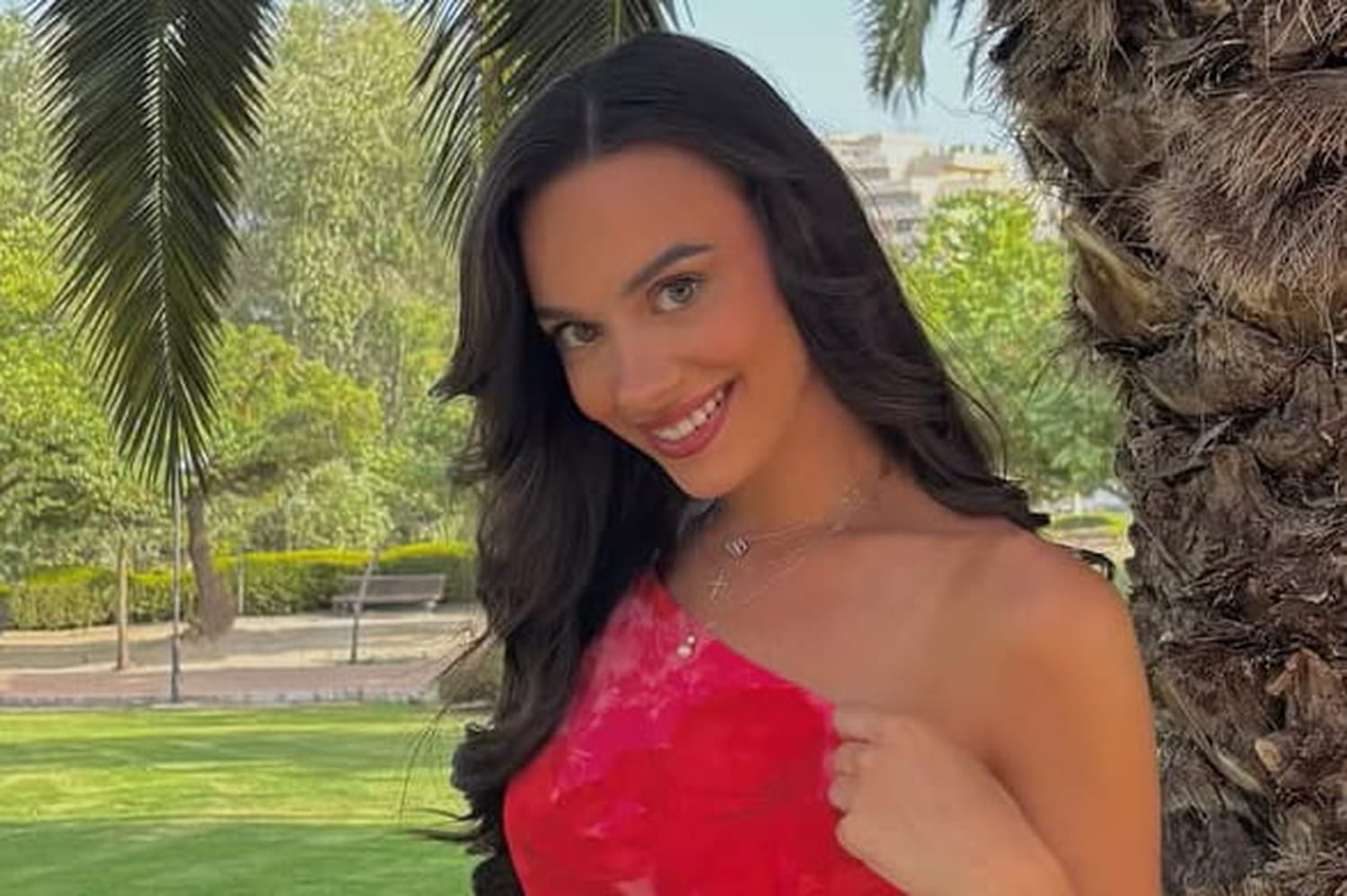 height, age, profession, last Miss France from her region…