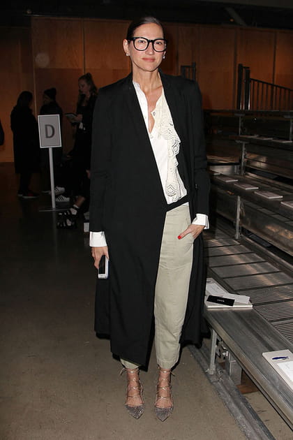 Jenna Lyons en costume noir