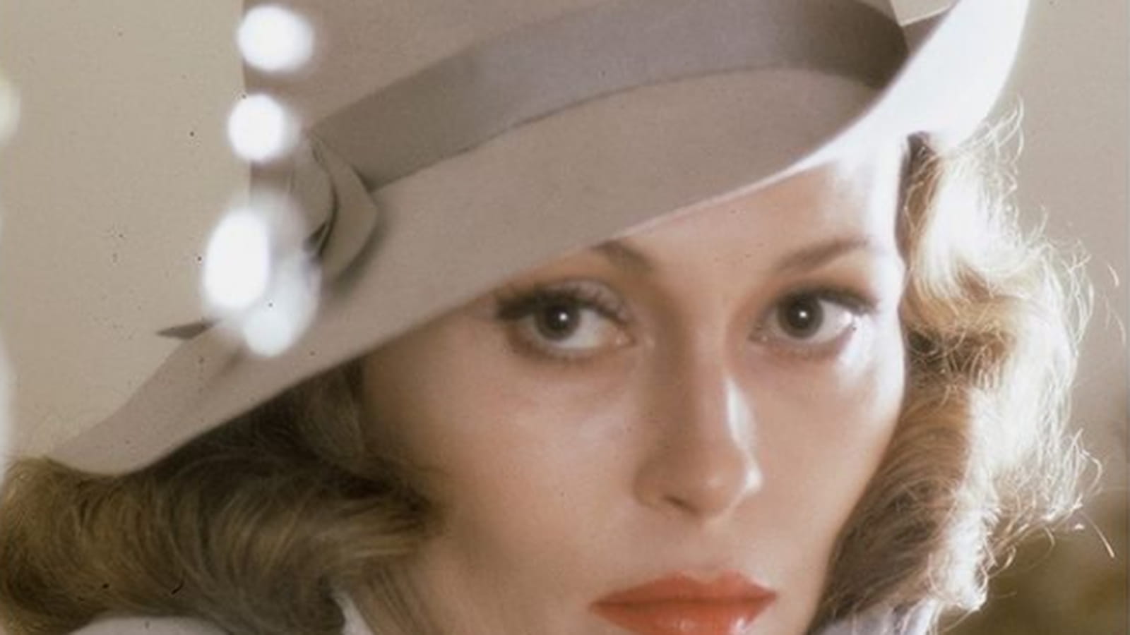 Faye Dunaway