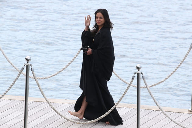 Michelle Rodriguez vous salue