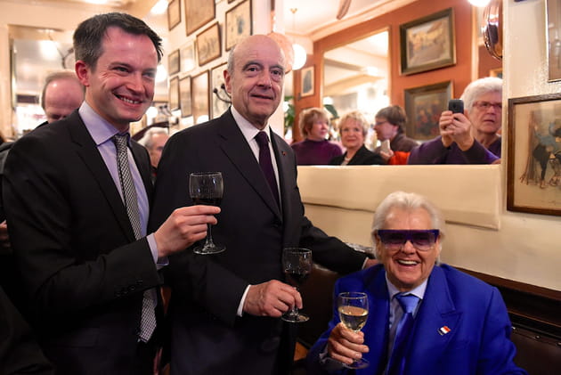 Du pouvoir aux strass