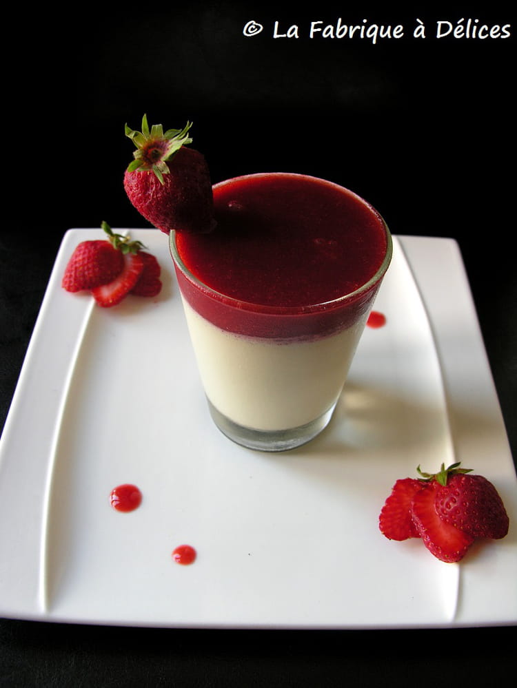 Recette de Panna cotta aux fraises