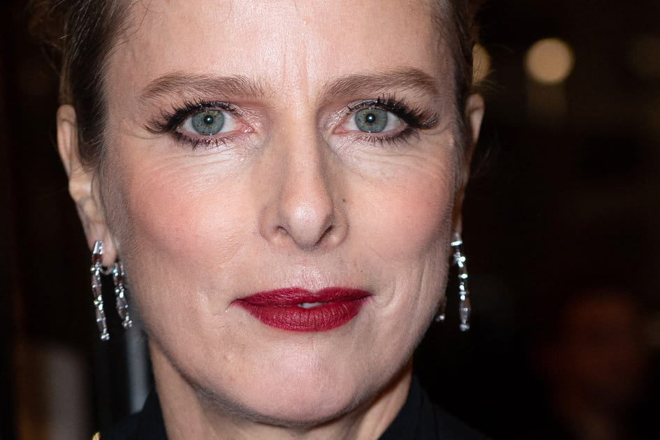 La bouche framboise de Karin Viard