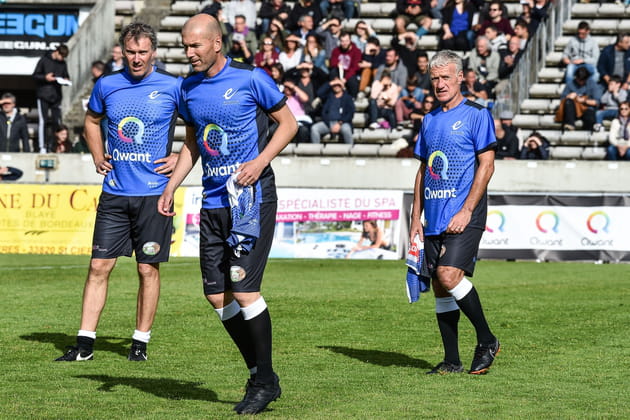 Les l&eacute;gendes du foot 98&nbsp;de nouveau sur le terrain