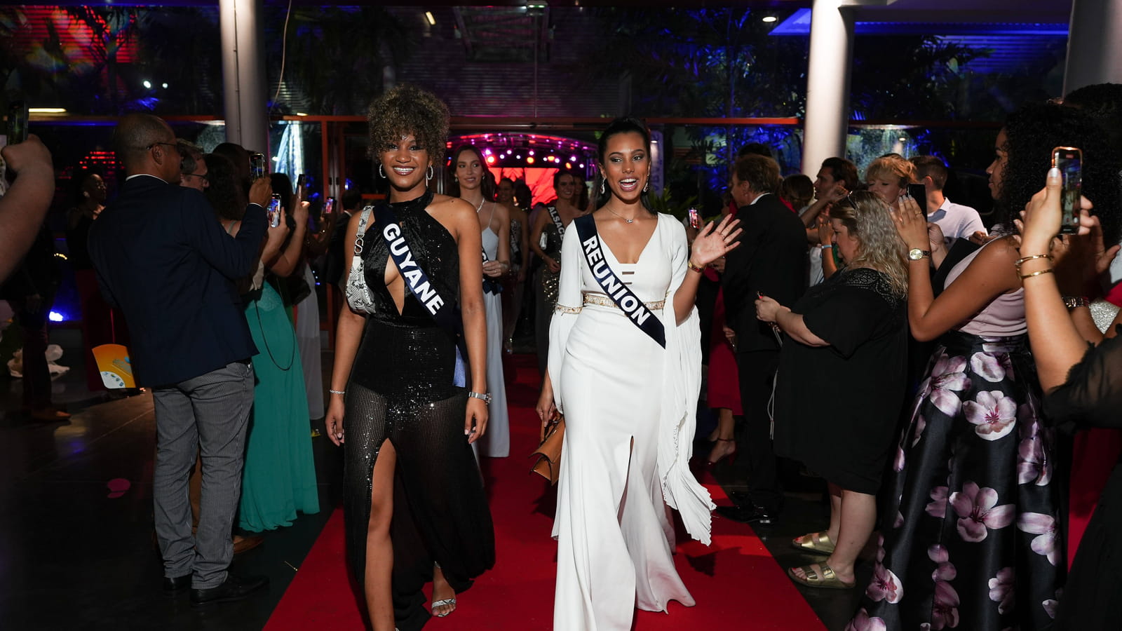 Miss Guyane et Miss Réunion