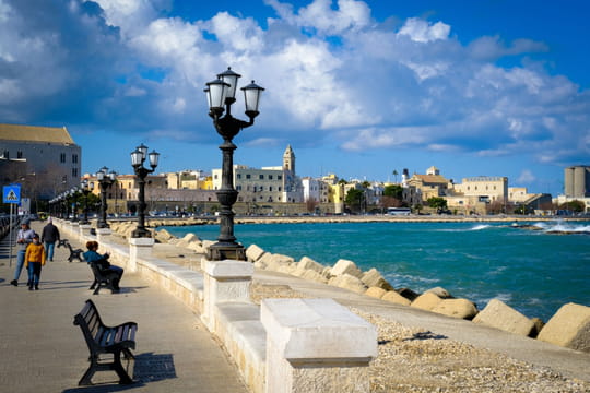 Cette ville italienne est celle o&ugrave; partir cet &eacute;t&eacute; en derni&egrave;re minute - on y mange pour pas cher et c'est moins bond&eacute; qu'&agrave; Rome