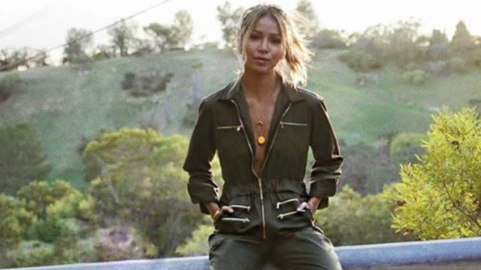 @sincerelyjules