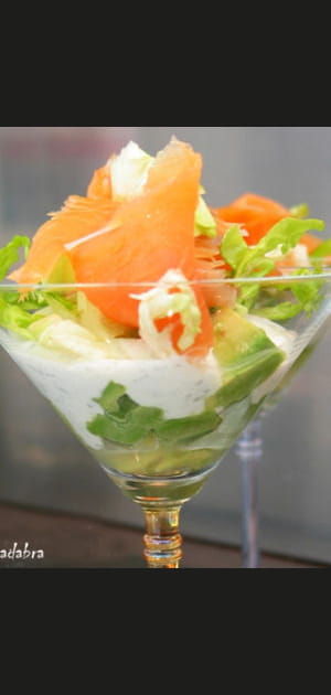 Verrine fra&icirc;cheur avocat, saumon fum&eacute;