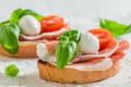 Recettes &agrave; la mozzarella&nbsp;: tomate, aubergine, cake, tarte...